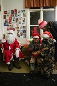 Kuva joulupolun joulupukin kammarista