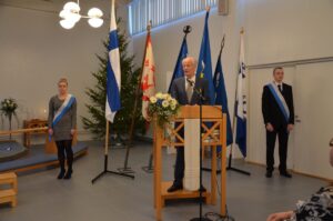 Antti Tapaninaho piti juhlapuheen Pyhäjärven itsenäisyyspäiväjuhlassa seurakuntakeskuksessa. 