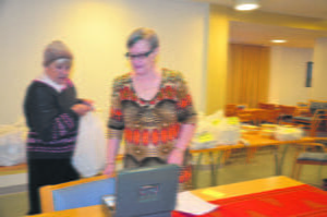 Karin Luohtoniemi (oik) ja Seija Liuska