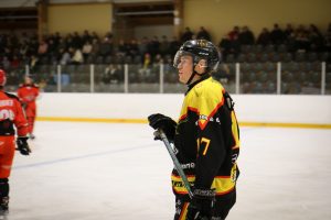 Ampparit vs Laser HT Hot SR-38