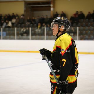 Ampparit vs Laser HT Hot SR-38