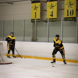 Ampparit vs Laser HT Hot SR-42