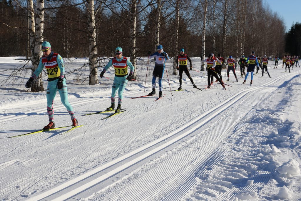 Huippukelit Helenan hiihdossa - Pyhäjärven Sanomat