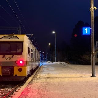 Jaahyvaisetkiskobussille_Jaana