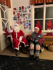 Kuva joulupolun joulupukin kammarista