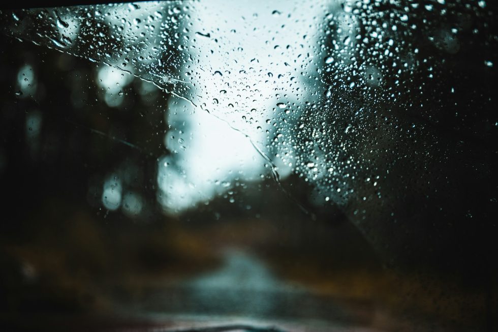 justin-cron-HWLMYSkkiAg-unsplash