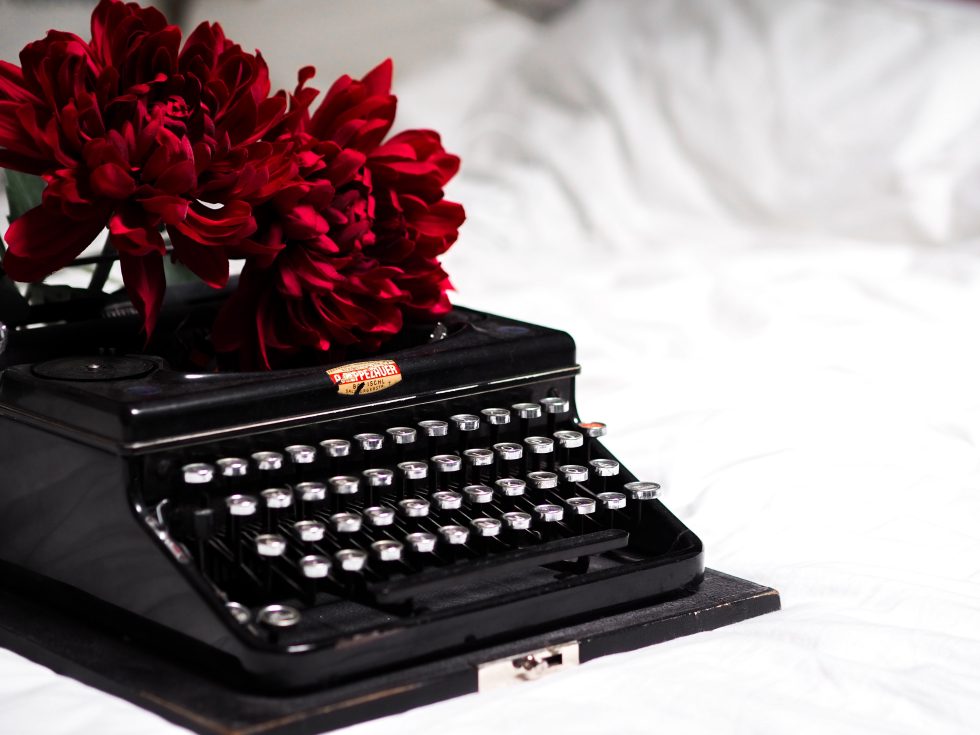 laura-chouette-ODECMcBQlC0-unsplash
