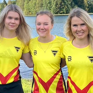 naisjoukkue_JuhoHalonen