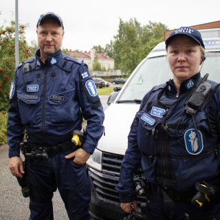 Poliisit_Jaana