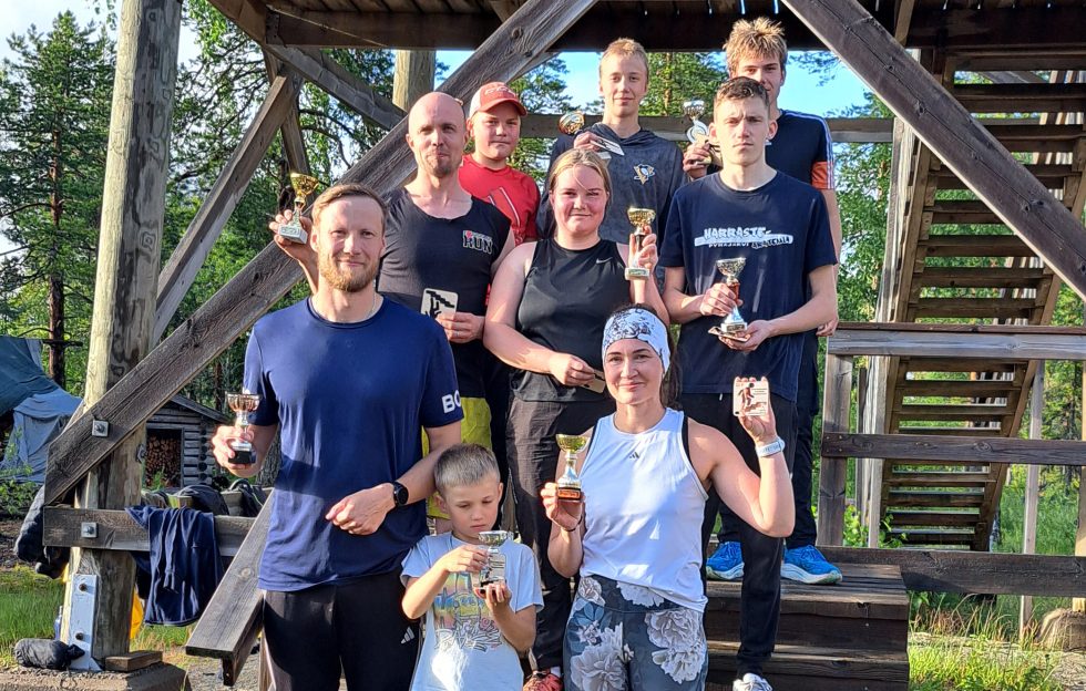 Porrasjuoksu25vaaka_Kake