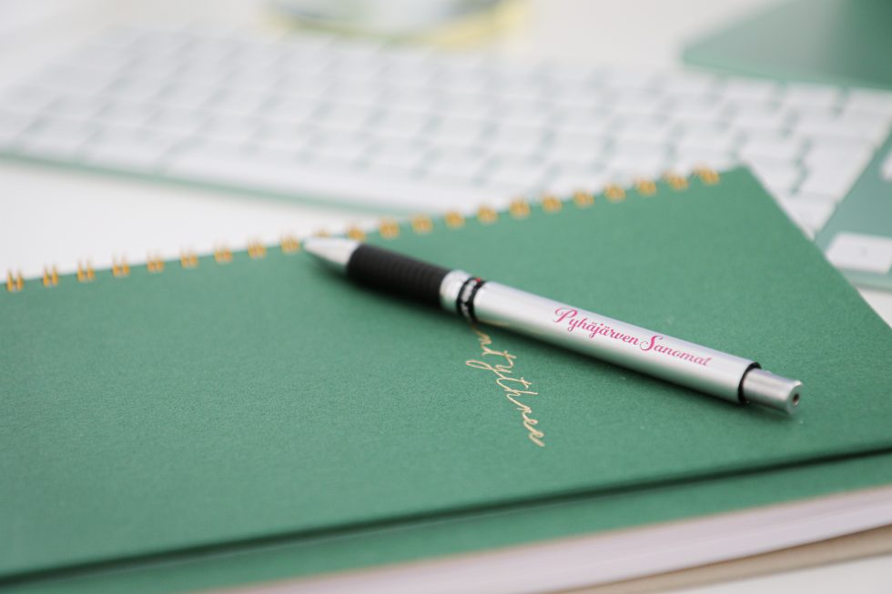 Pyhäjärven Sanomat artikkeli kynä SK-1