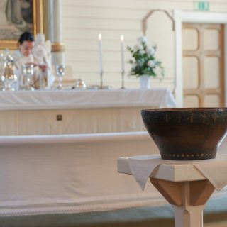 Pyhäjärven Seurakunta 160v kastemalja