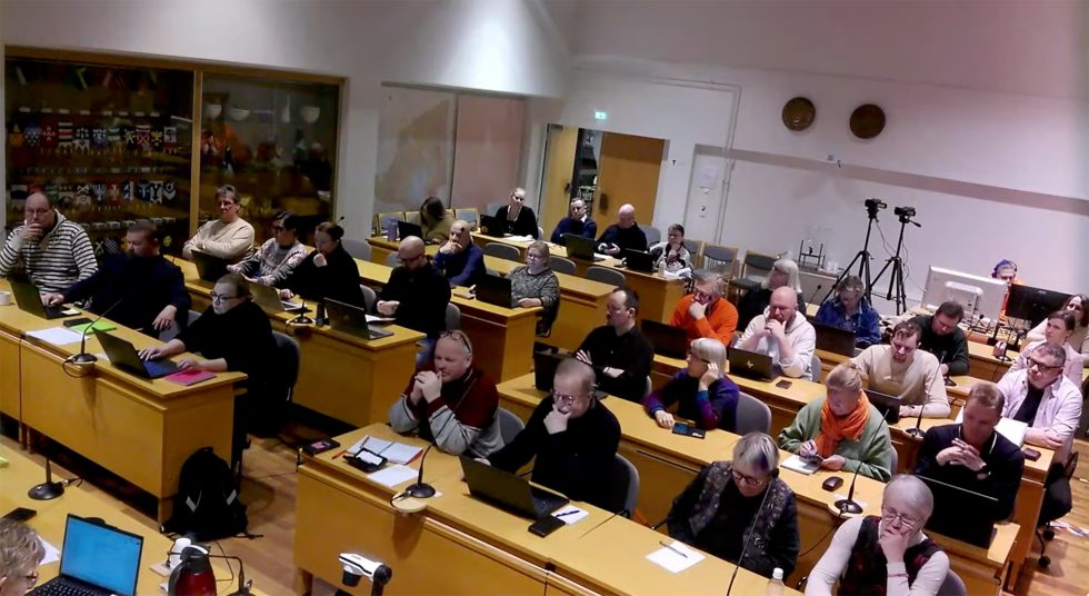 Valtuusto_kuvakaappaus