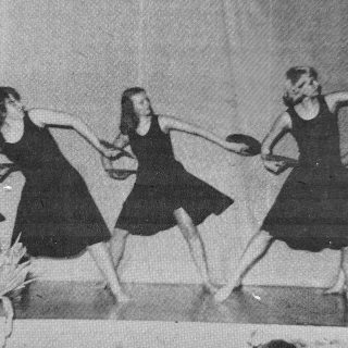 VKO12 50v Taidepaivat 1.4.1976