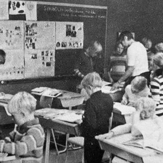 VKO44 50v Hietakylän koulu orava 1.11.1973