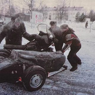 VKO5 25v hollantilaiset moottoripyörillä 3.2.1999