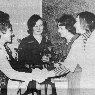 VKO7 50v Naisvoimistelijat 20v 12.2.1976