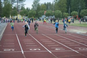 yukisat alakoulu 1lk pojat 60m pauliina estola