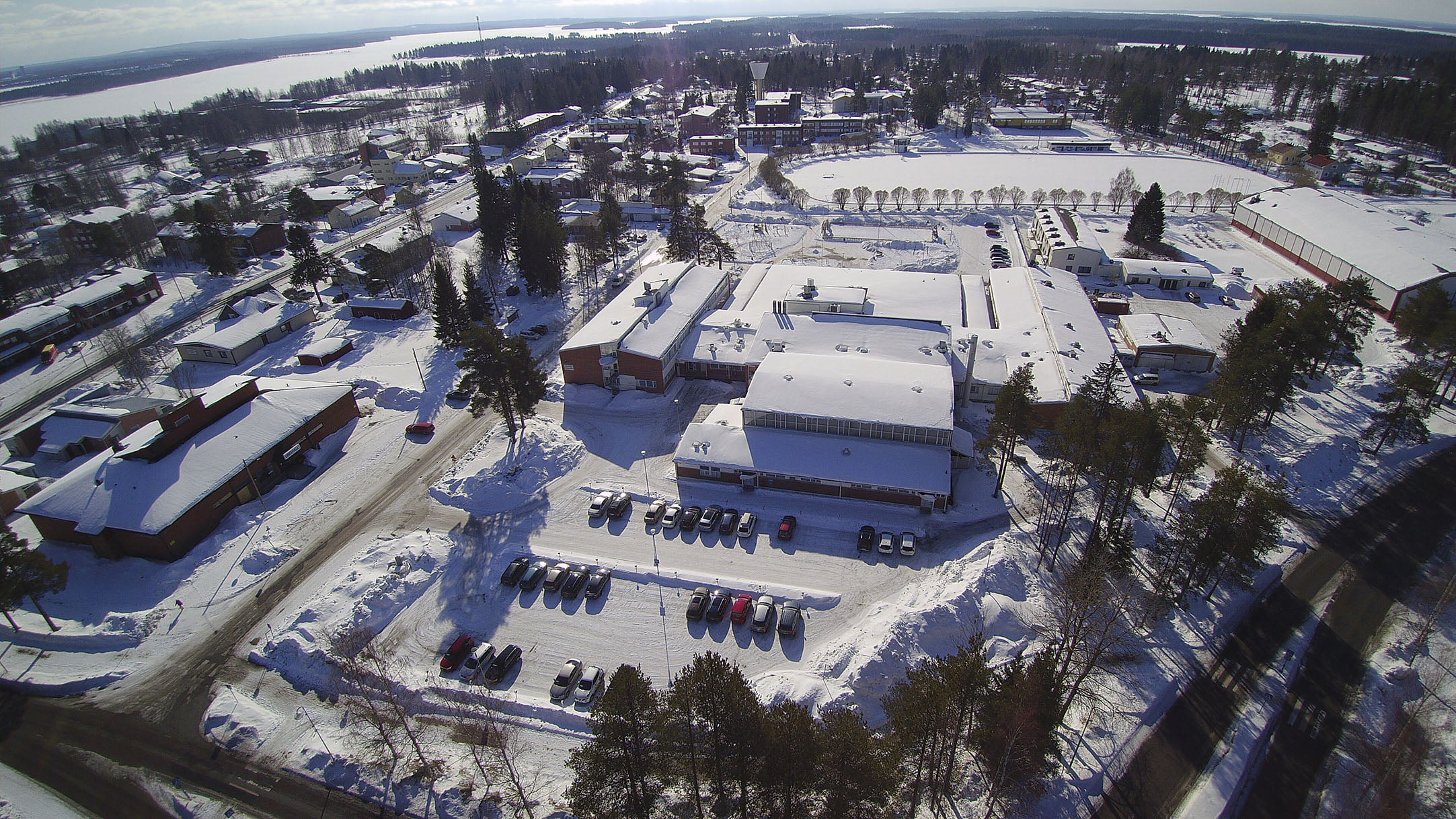 Keskuskoulu, ilmakuva